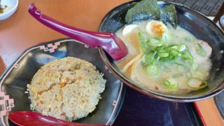 2019-04-25麺屋ふくちゃん ラーメンと半チャーハン