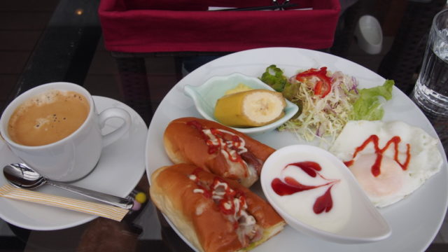 Seaside CAFE 散歩道 チーズホットドッグモーニング