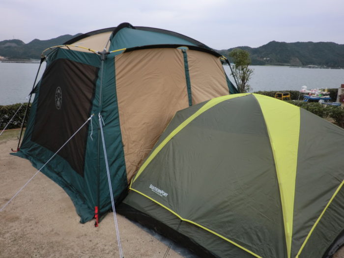 南淡路シーサイドキャンプ場 タープとテント連結