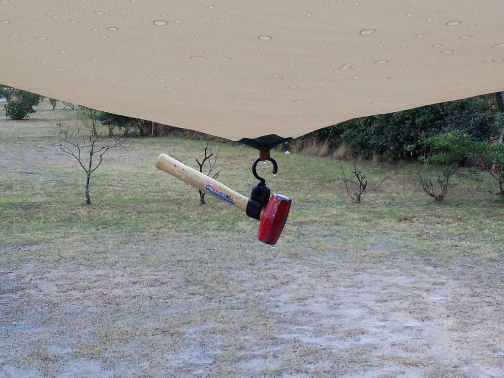 20130114じゃのひれ 雨を落とす重り