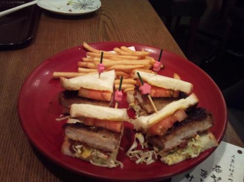 桜_ロースカツサンド