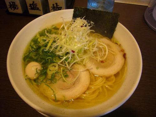 きんせい_塩ラーメン