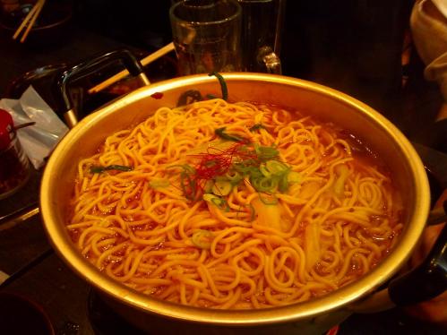 博多屋_モツ鍋３