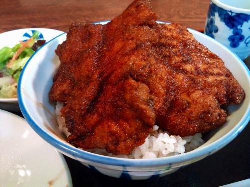 グリルやまだ_ソースかつ丼アップ