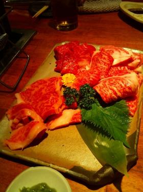 萬野_サーロイン、クリミステーキ