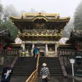 霧雨で幻想的になってる日光東照宮に行ってみた