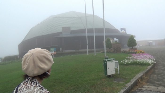 マザー牧場 アグロドーム外観