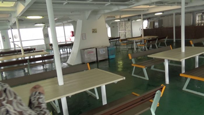 東京湾フェリー 二階甲板