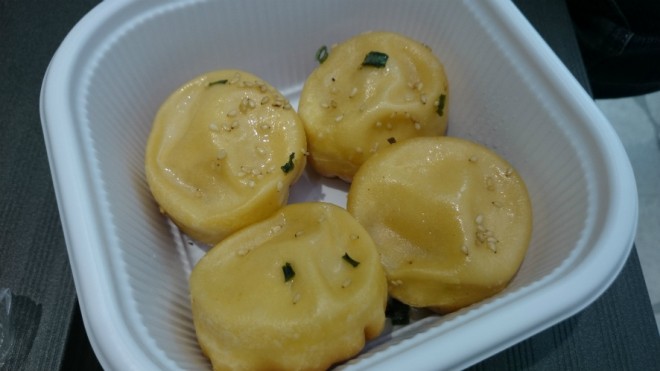 横浜中華街_焼きまんじゅう
