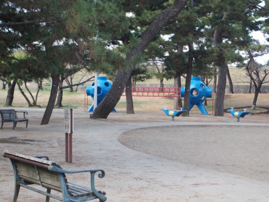 浜寺公園_宇宙船みたいな奴