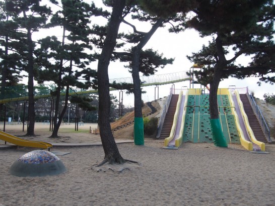 浜寺公園_石段と砂場