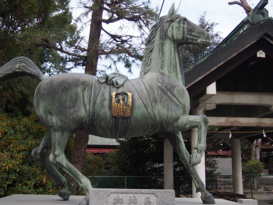大鳥大社_馬の像