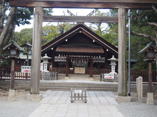 大鳥大社_本殿の鳥居