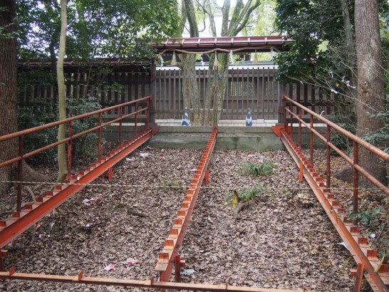 大鳥大社_レール