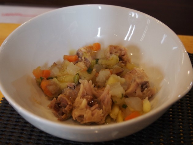 リンク&リリー_チキンの野菜煮込み盛り