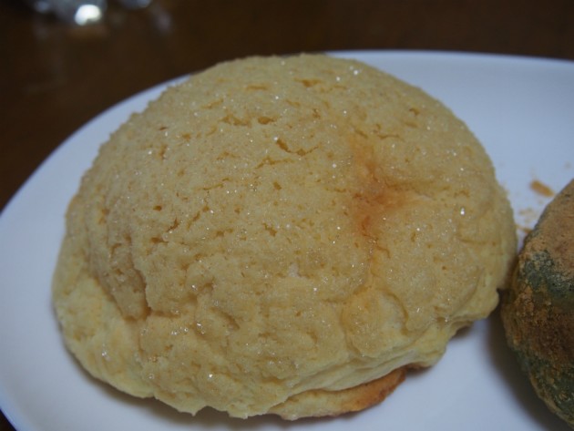 ベーカリーワタナベ_メロンパン