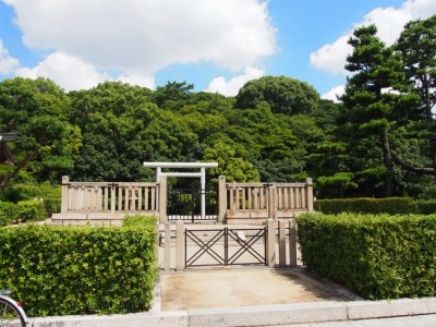 反正天皇古墳ちょっと離れて