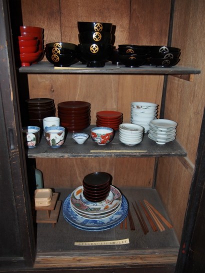 山口家住宅の食器