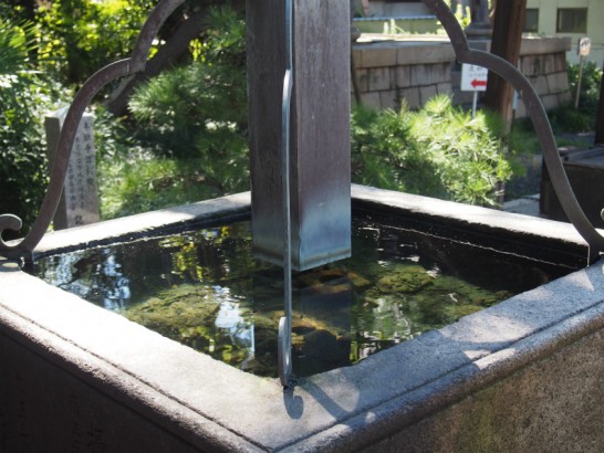 本願寺堺別院の雨樋受け