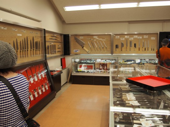 堺伝統産業会館包丁展示