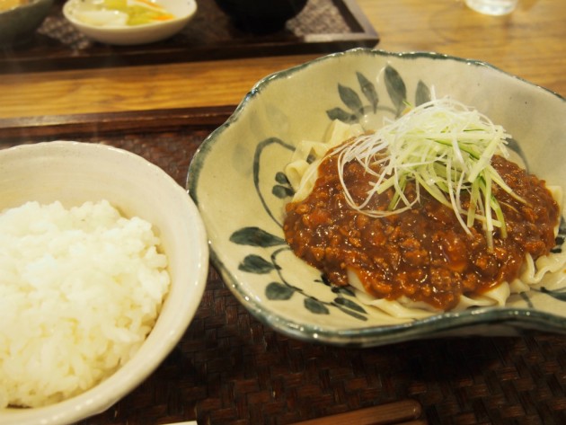 リアンの炸醤麺2