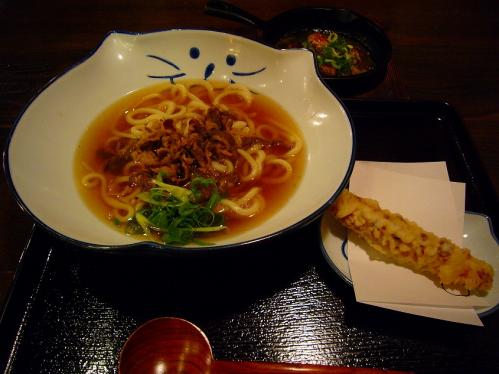 アリオのらや_肉うどん