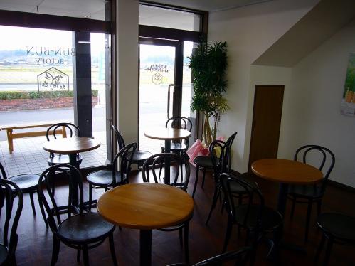 岡山_ぶんぶんファクトリー店内