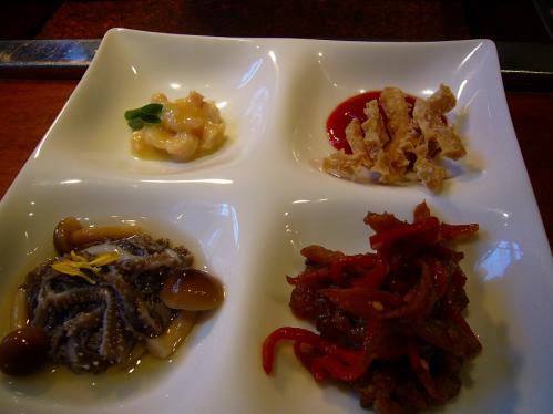 萬野_朝引きホルモン四種盛り