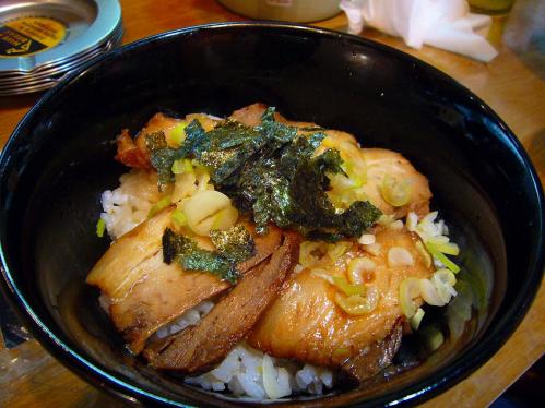 かまん_焼き豚丼