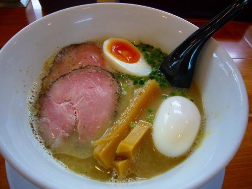 あっぱれ屋_こくまろ塩ラーメン