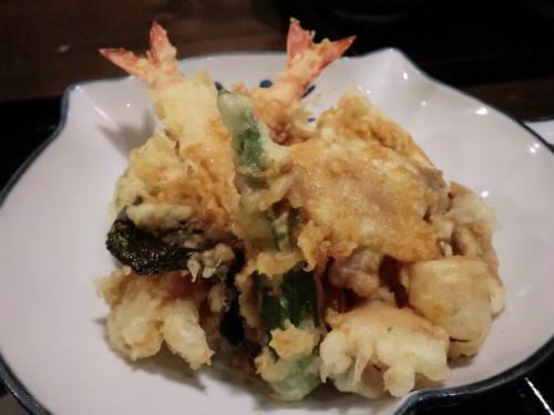 アリオ_のらや黒うどんセット_天ぷら