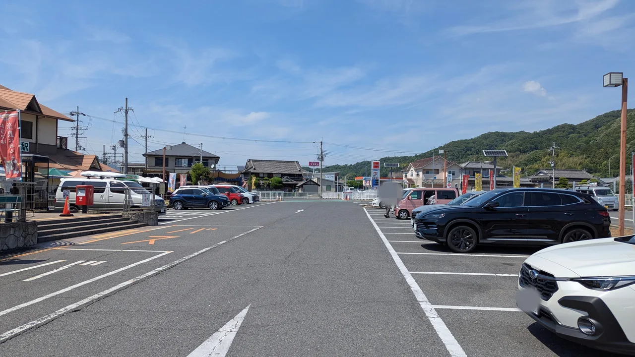 道の駅大和路へぐり 駐車場 平日 空いてる