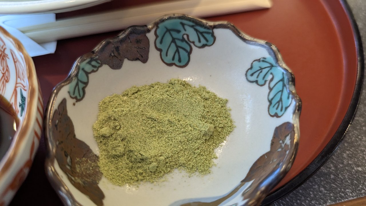 わらび餅用の抹茶きなこ