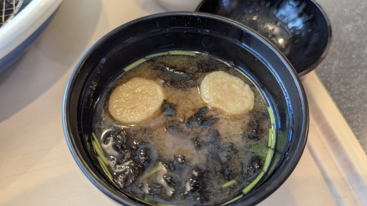 定食の味噌汁