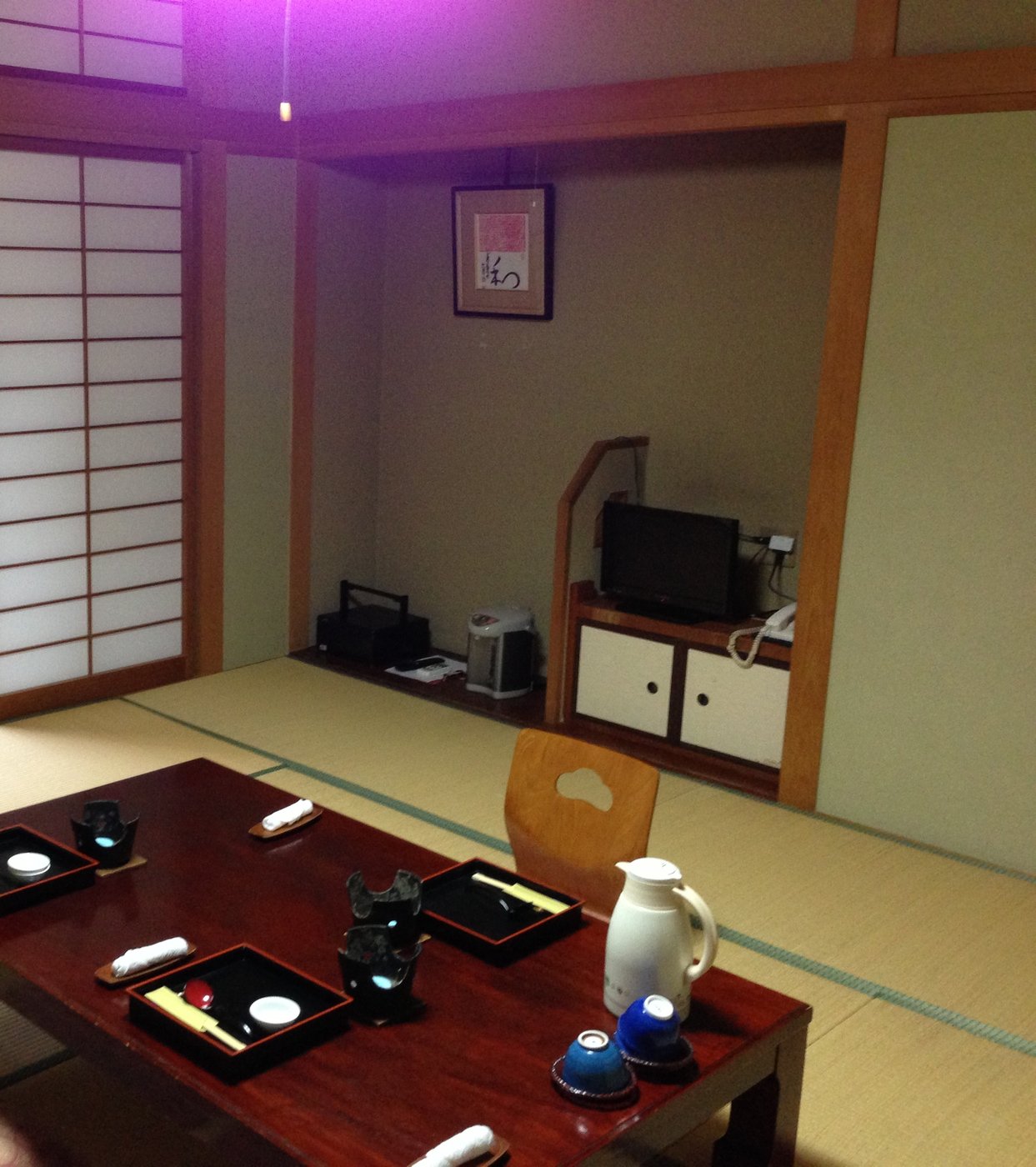紀泉閣で日帰りに使った和室（2012年12月）