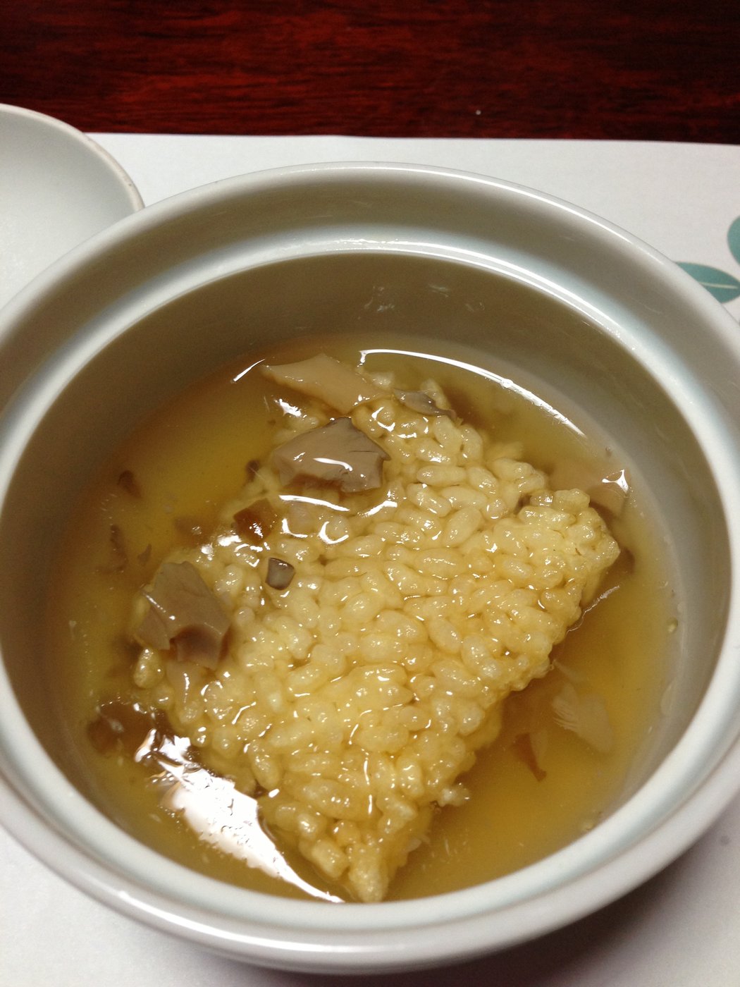 紀泉閣の夕食のおこげのきのこ餡かけ