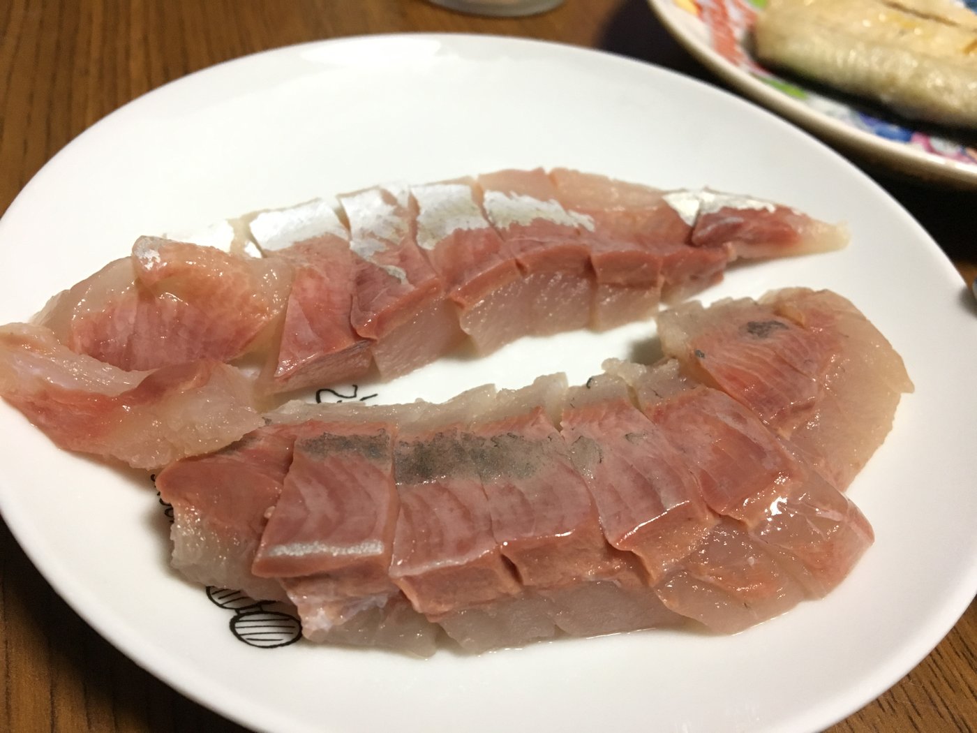 ツバスの刺身